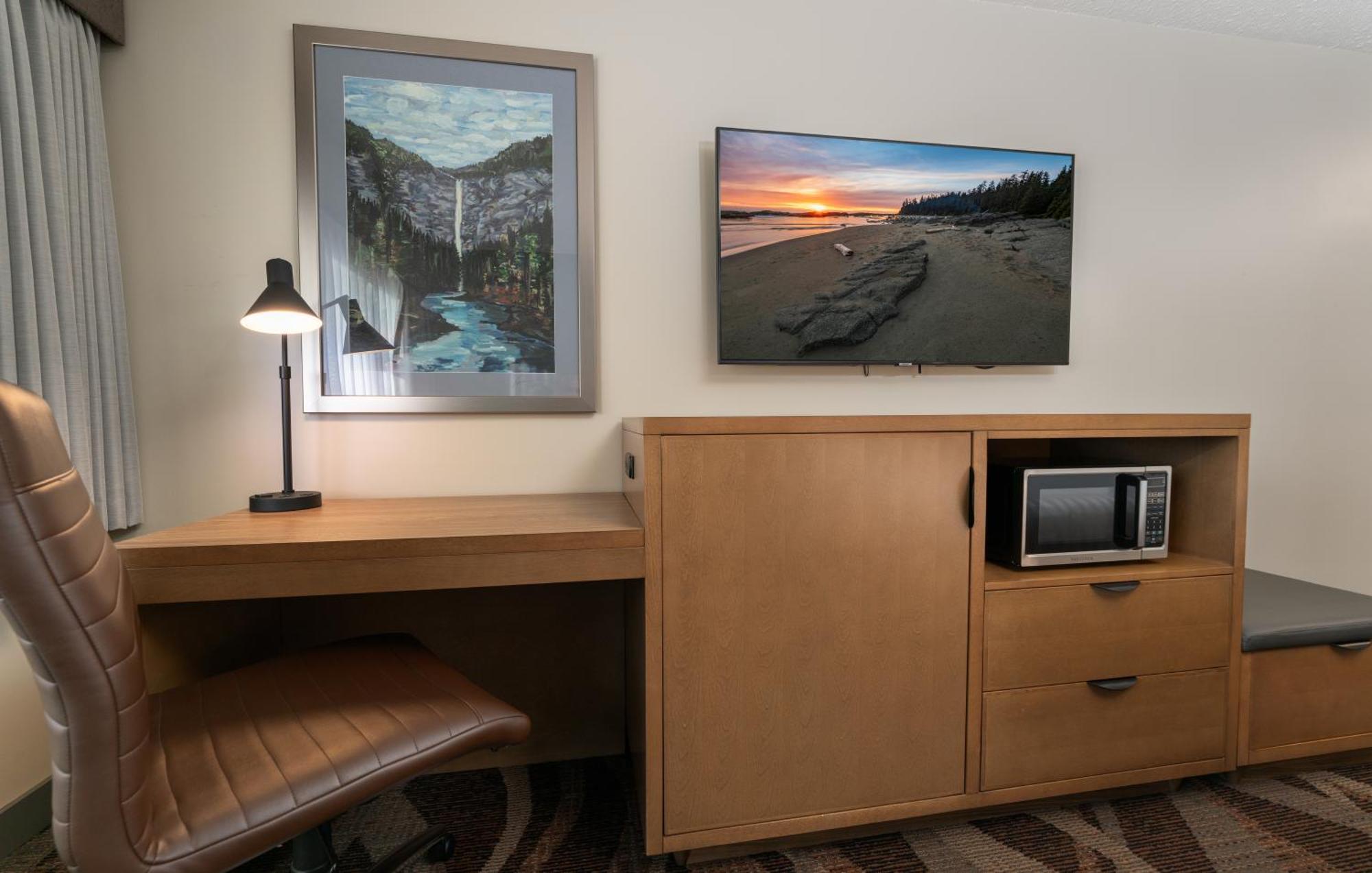 Prestige Hudson Bay Lodge & Conference Centre, Worldhotels Crafted Collection Смітерз Екстер'єр фото