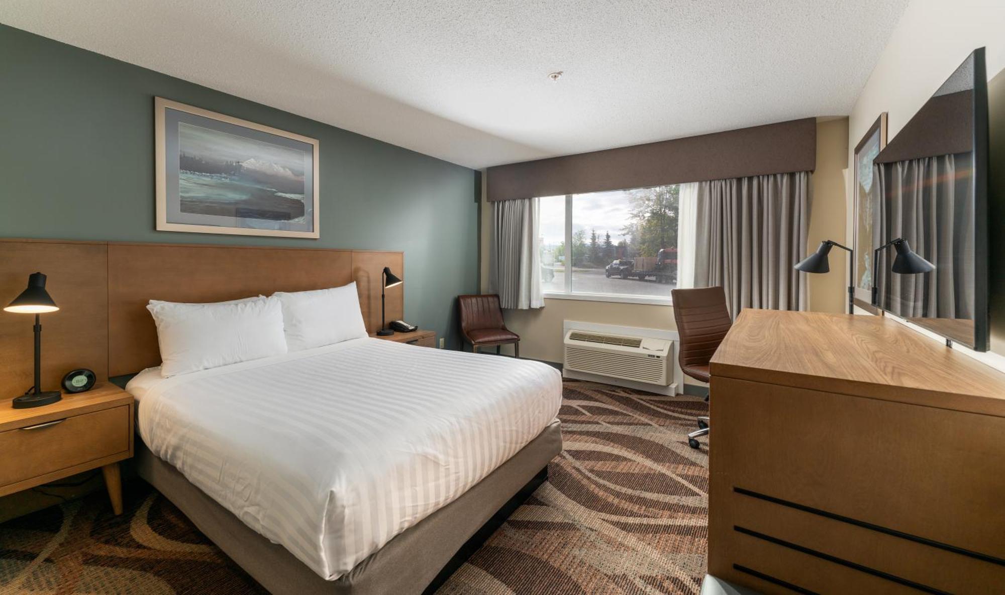 Prestige Hudson Bay Lodge & Conference Centre, Worldhotels Crafted Collection Смітерз Екстер'єр фото
