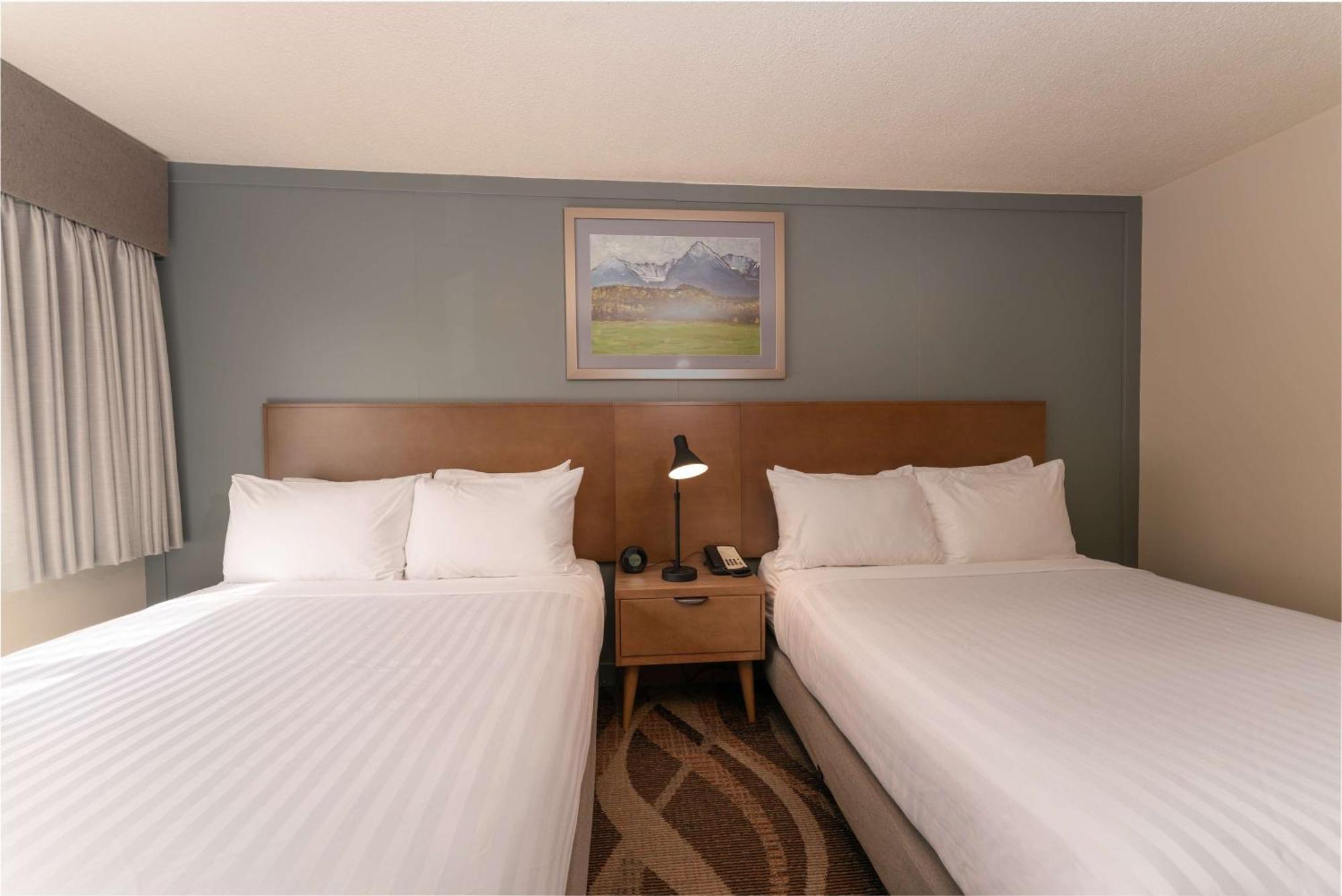 Prestige Hudson Bay Lodge & Conference Centre, Worldhotels Crafted Collection Смітерз Екстер'єр фото